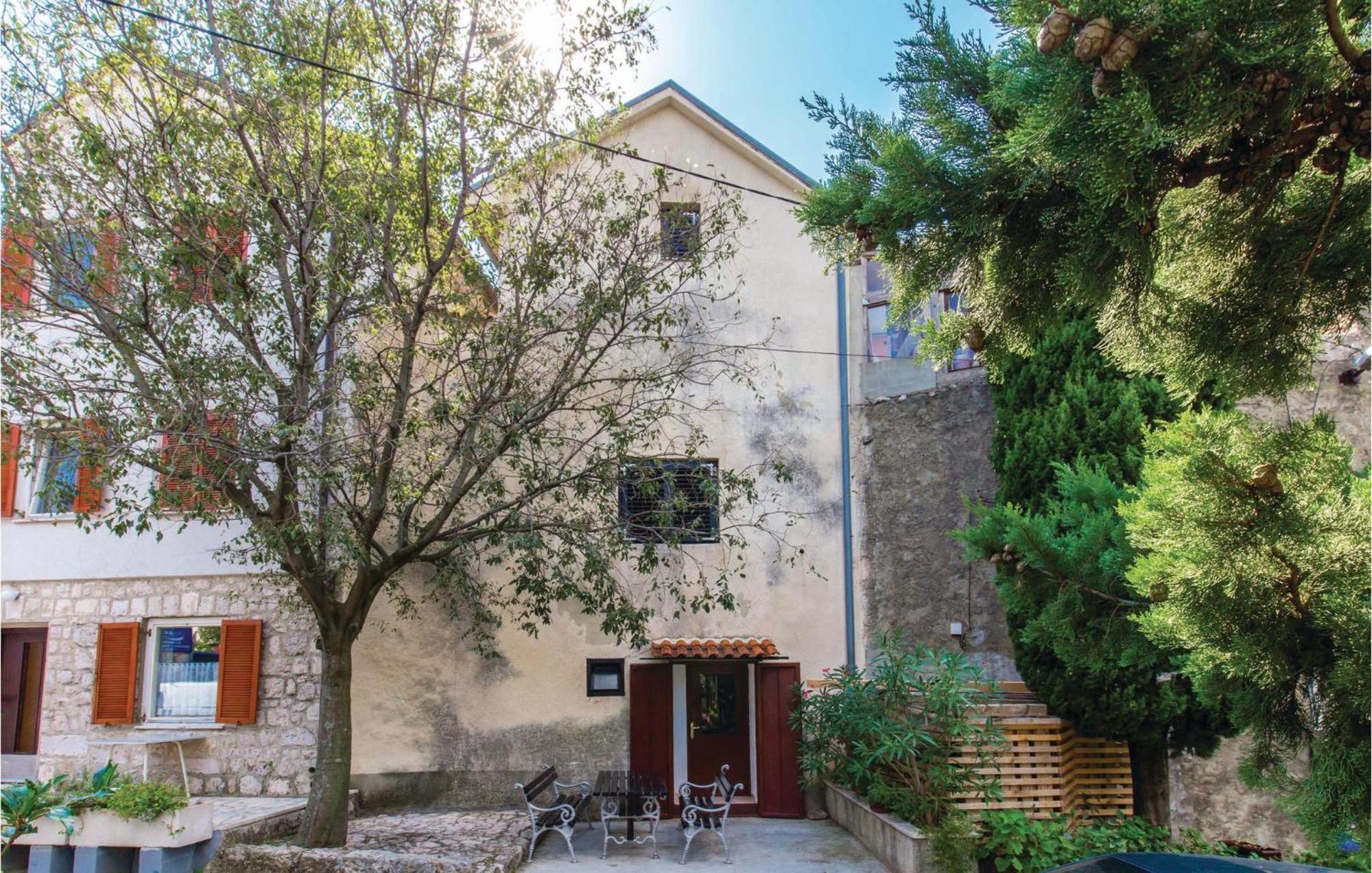 Amazing Apartment In Novi Vinodolski With Wifi Esterno foto